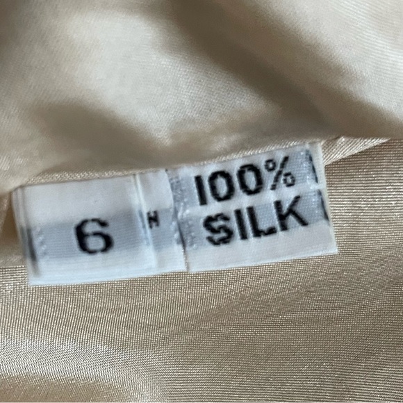 Roland Nivelais Cream Mini Dress Size 6 - Picture 6 of 7